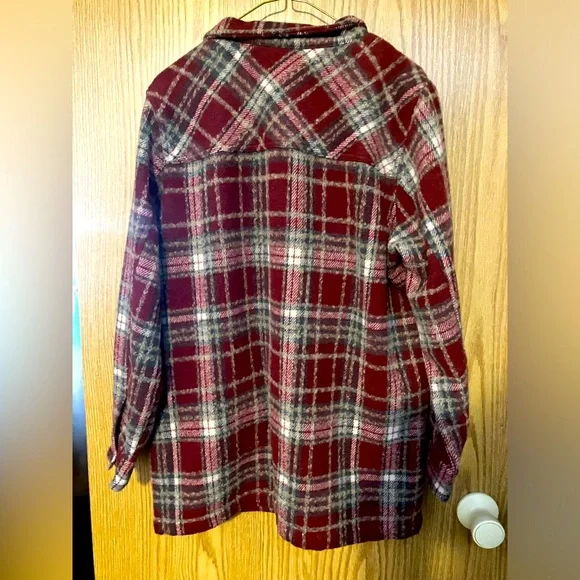 🪵Plaid shacket - Picture 3 of 3